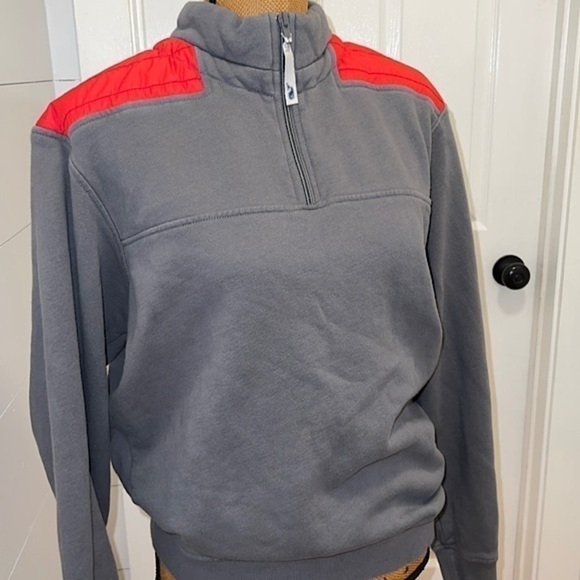 Vineyard Vines 1/4 Zip Pullover, Size Small. - Picture 2 of 13